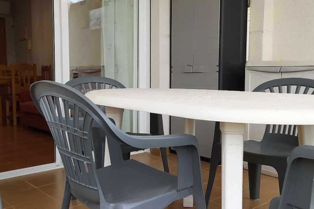 Acogedor Apartamento En La Playa De Canet Canet d'En Berenguer Екстериор снимка